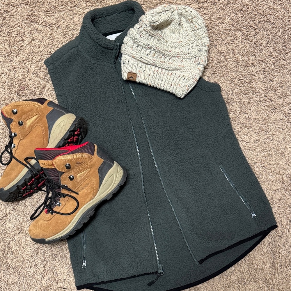 Women's Fleece Vest